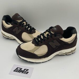 Size 9 men’s - New balance 2002R gore-Tex “black coffee mocha brown” shoes